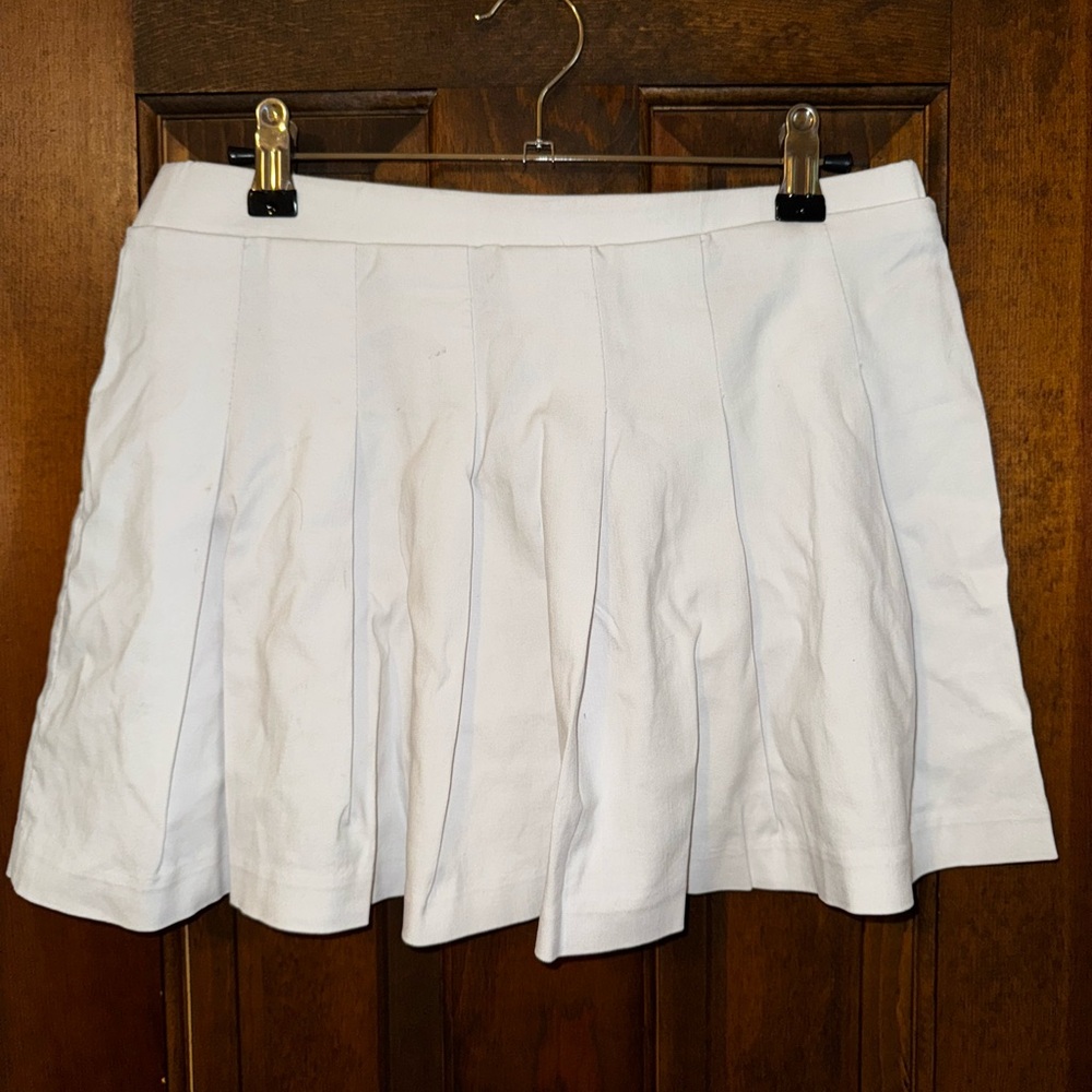 Mini skirt - Picture 2 of 2